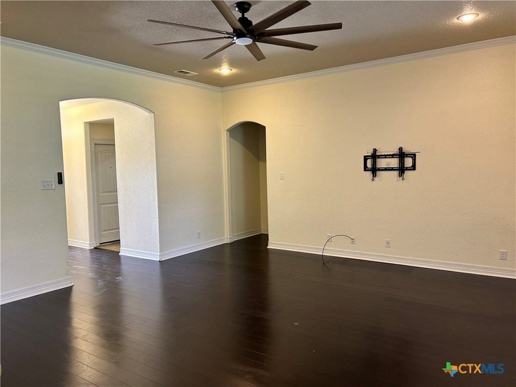 1621 Rusty Spur Dr - Photo 4 of 27