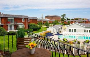 featured image of 3 Admiralty Dr #11-5