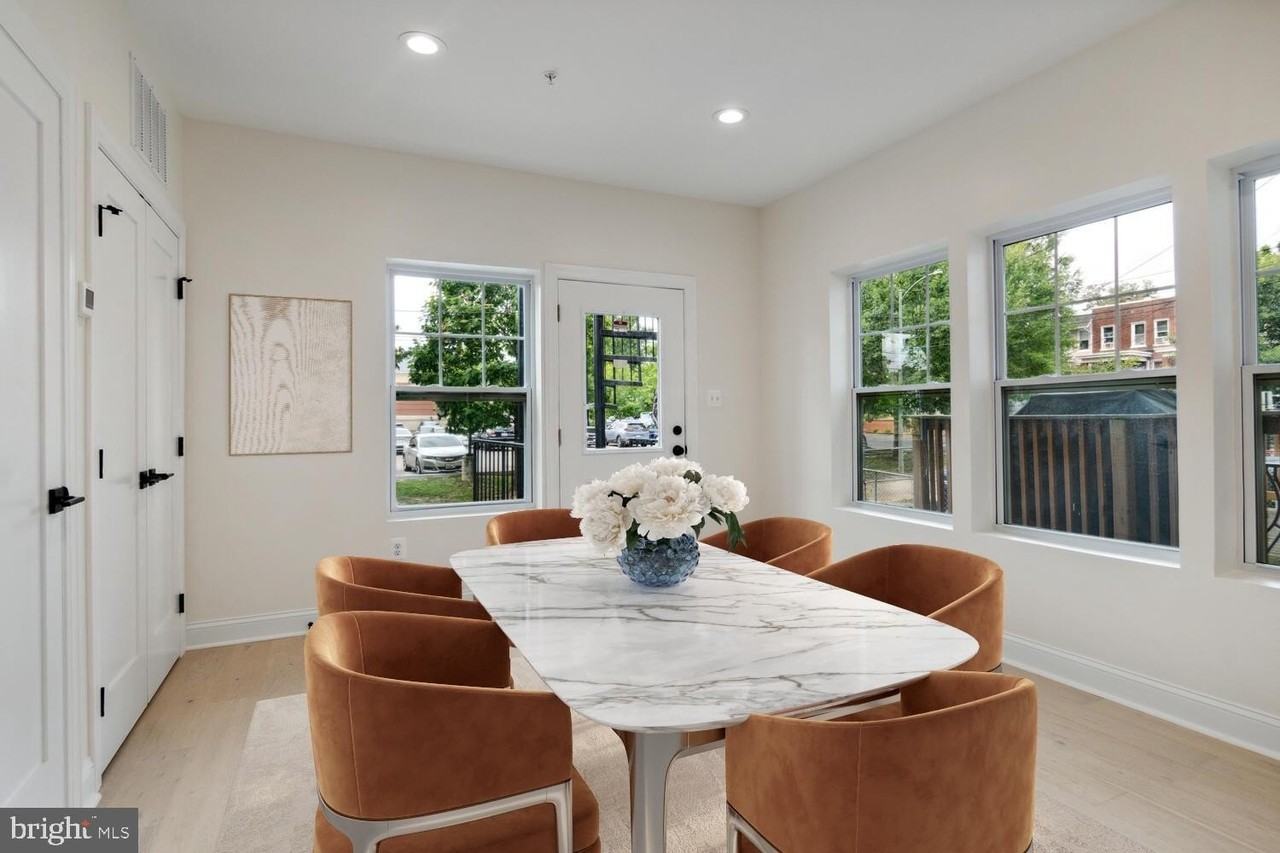 1232 Trinidad Ave Ne #1 - Photo 4 of 12