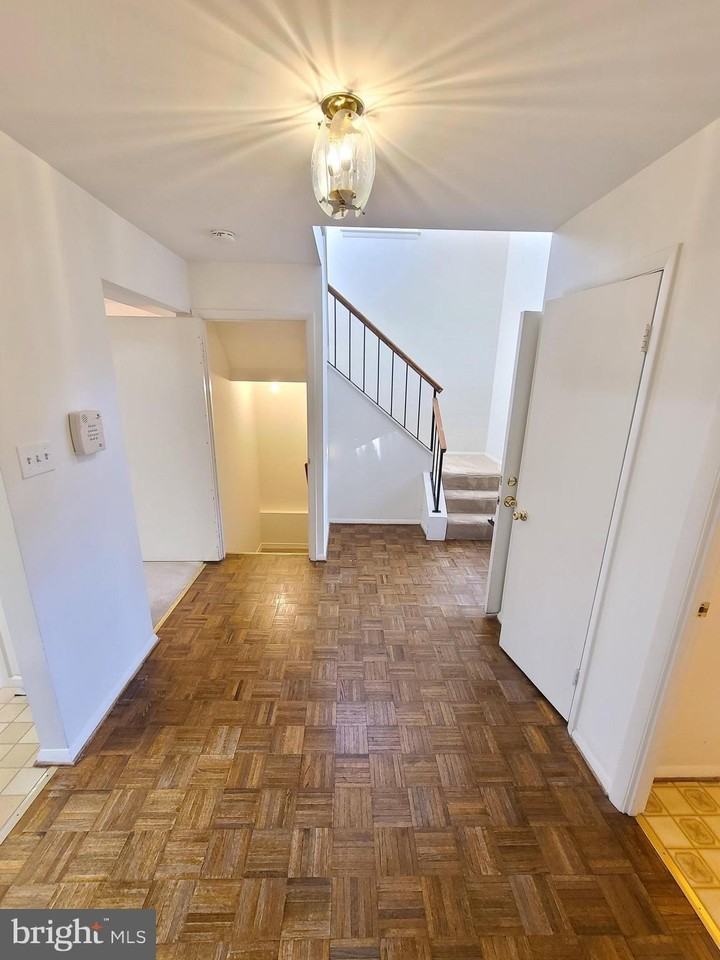 18552 Cape Jasmine Way - Photo 5 of 45