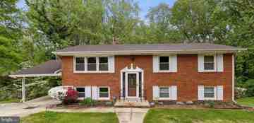 featured image of 13104 Clarion Ct