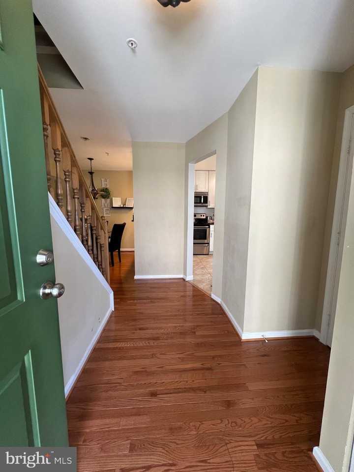 3011 Henson Bridge Ter - Photo 3 of 17