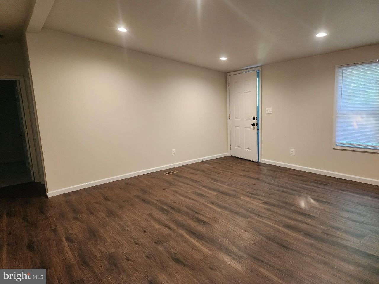 22848 Our Ladys Ln - Photo 6 of 17