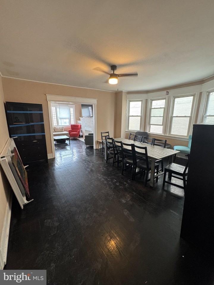 3809 VENTOR Avenue #6 - Photo 5 of 17