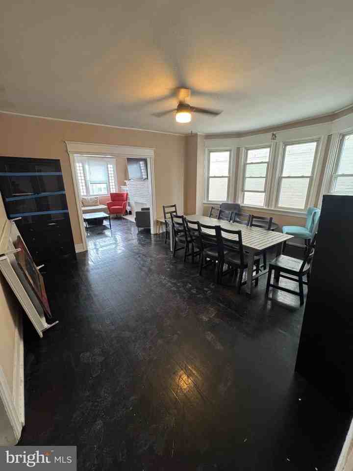 3809 VENTOR Avenue #6 - Photo 7 of 17