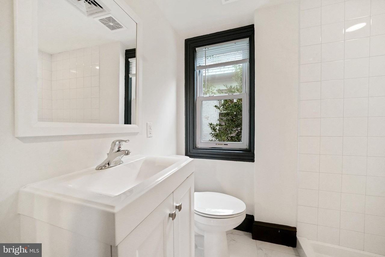 119 S Broad St #3 - Photo 4 of 7