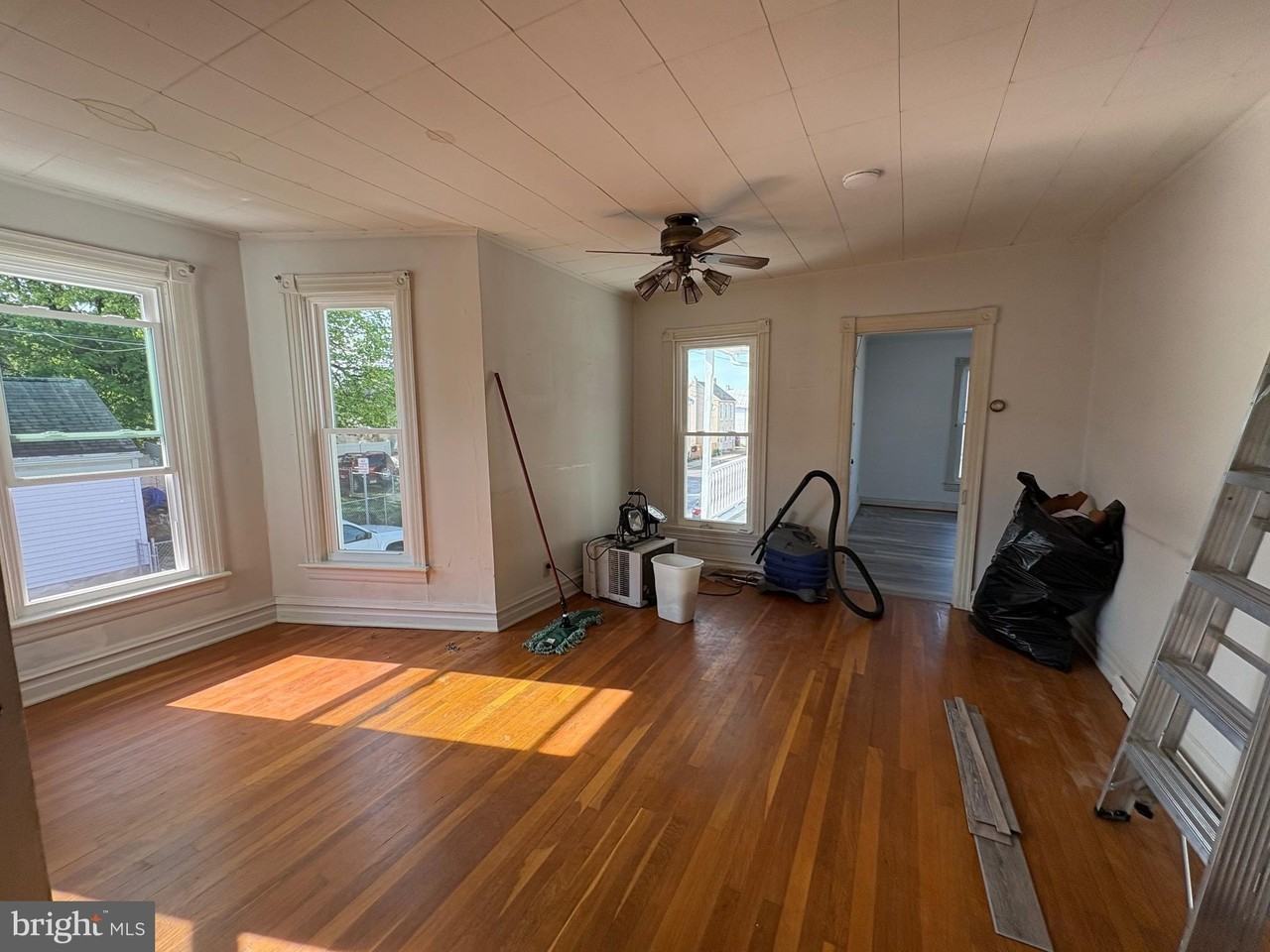 50 E North St #2 - Photo 7 of 10