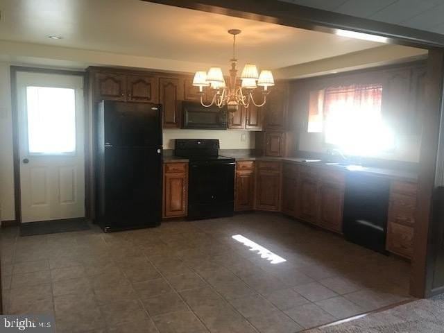 30 Forrest Ave - Photo 3 of 15