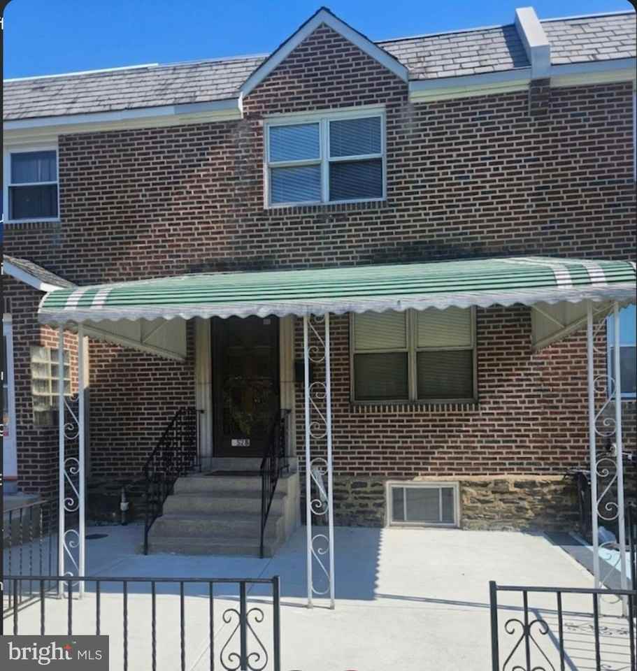 7528 Overbrook Ave - Photo 2 of 17