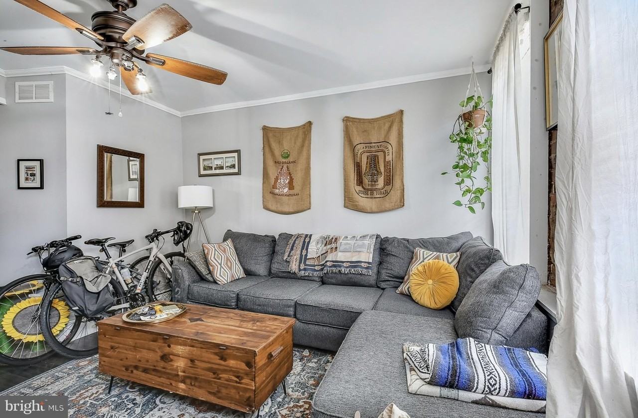 2567 Kern St - Photo 3 of 22