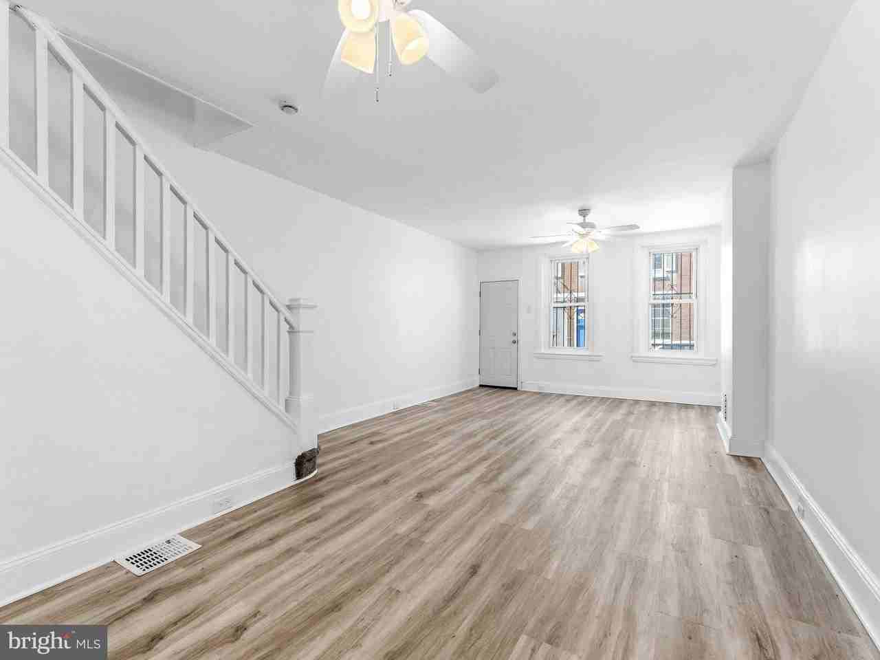 1831 E Clementine St - Photo 7 of 25