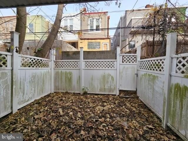 3025 Redner St - Photo 6 of 15