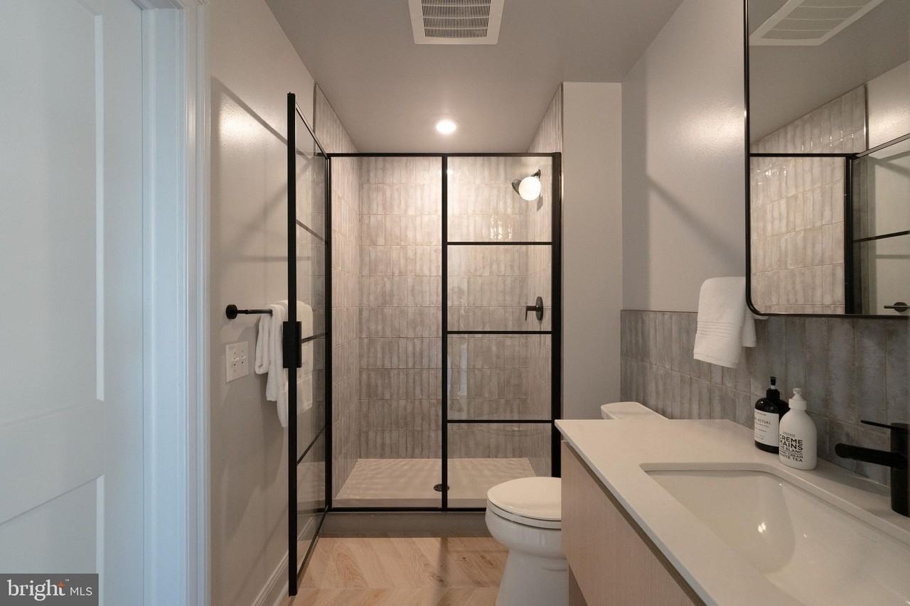 1325 N Beach St #820 - Photo 7 of 19