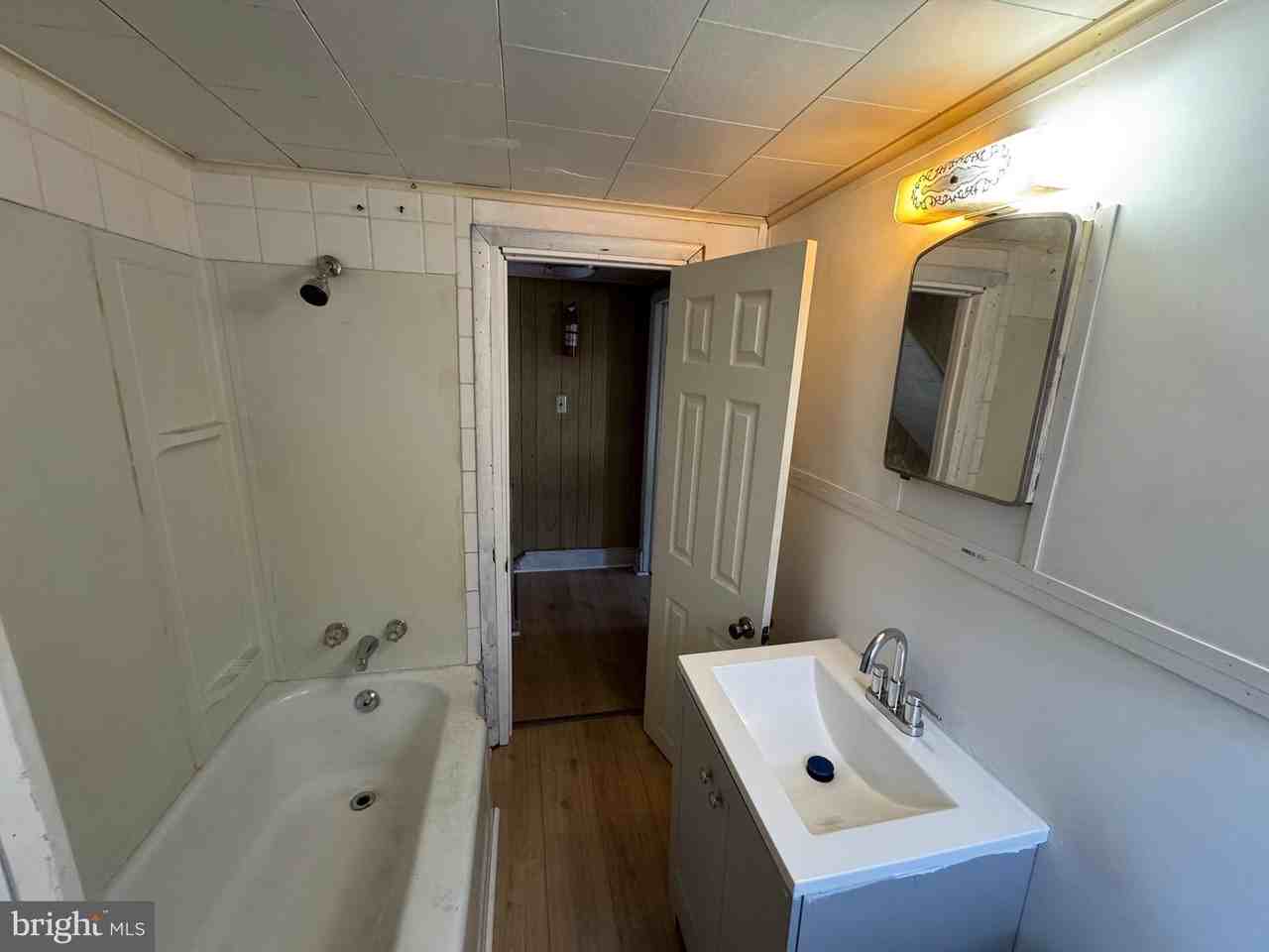 4 Federal St - Photo 6 of 9