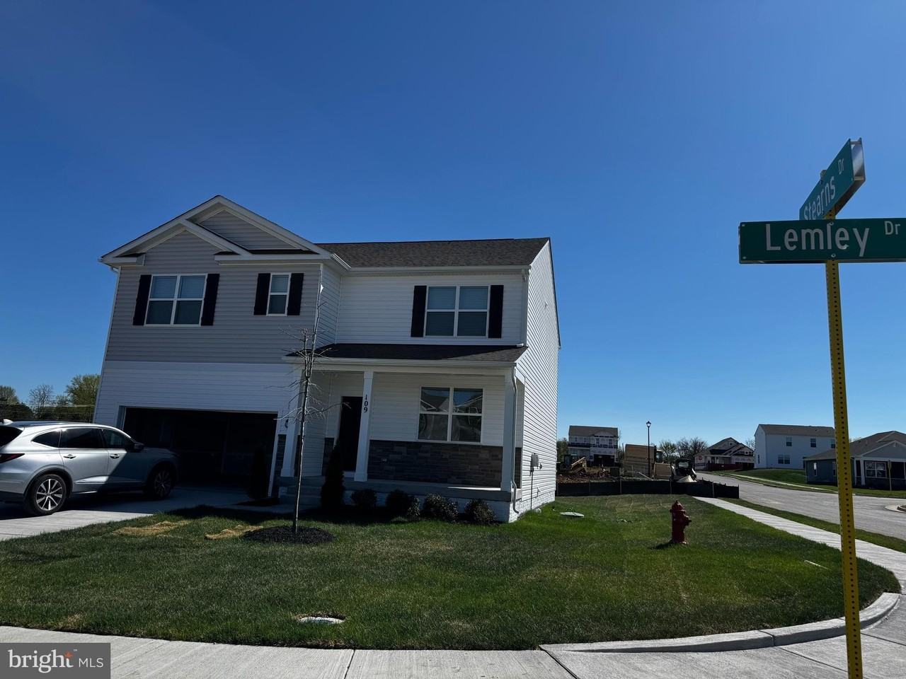 109 Lemley Dr - Photo 4 of 41