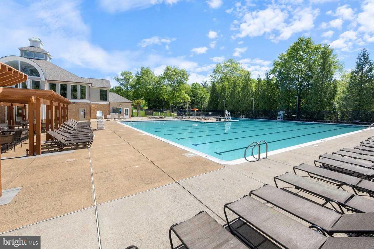 6551 Grange Ln #202 - Photo 7 of 33