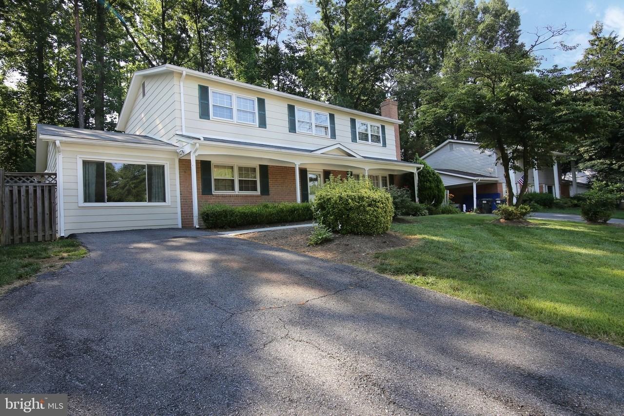 6623 Huntsman Blvd - Photo 3 of 32