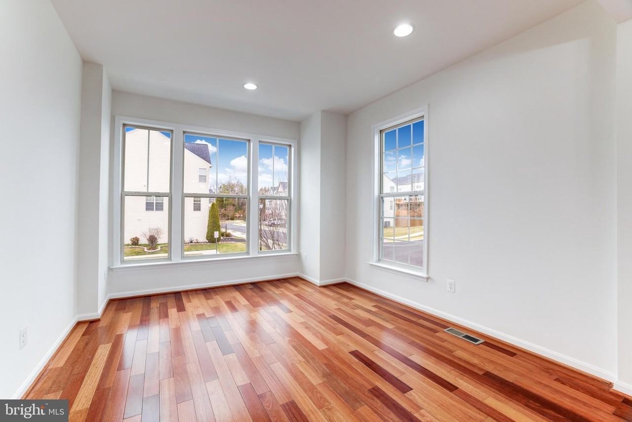 42639 Chisholm Dr - Photo 6 of 50