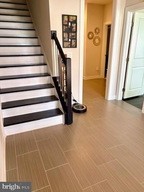 22341 Trailview Crossing Ter - Photo 2 of 45