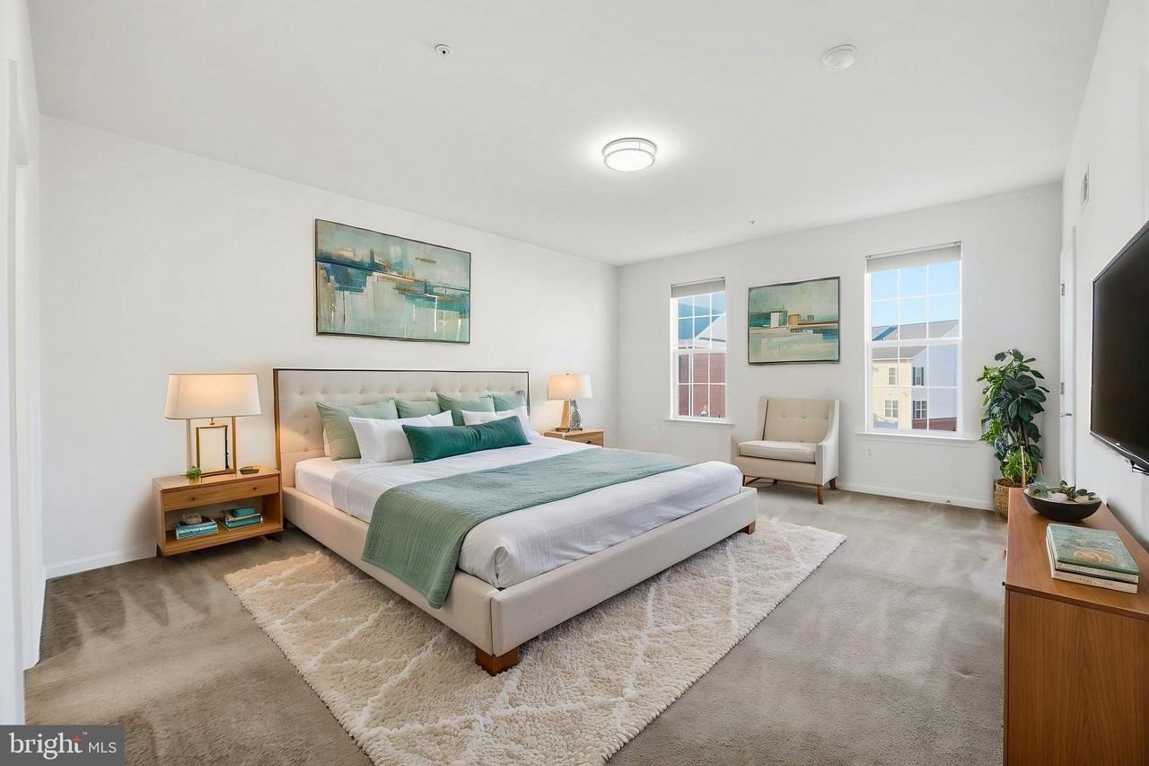 43849 Kingston Station Ter - Photo 7 of 31