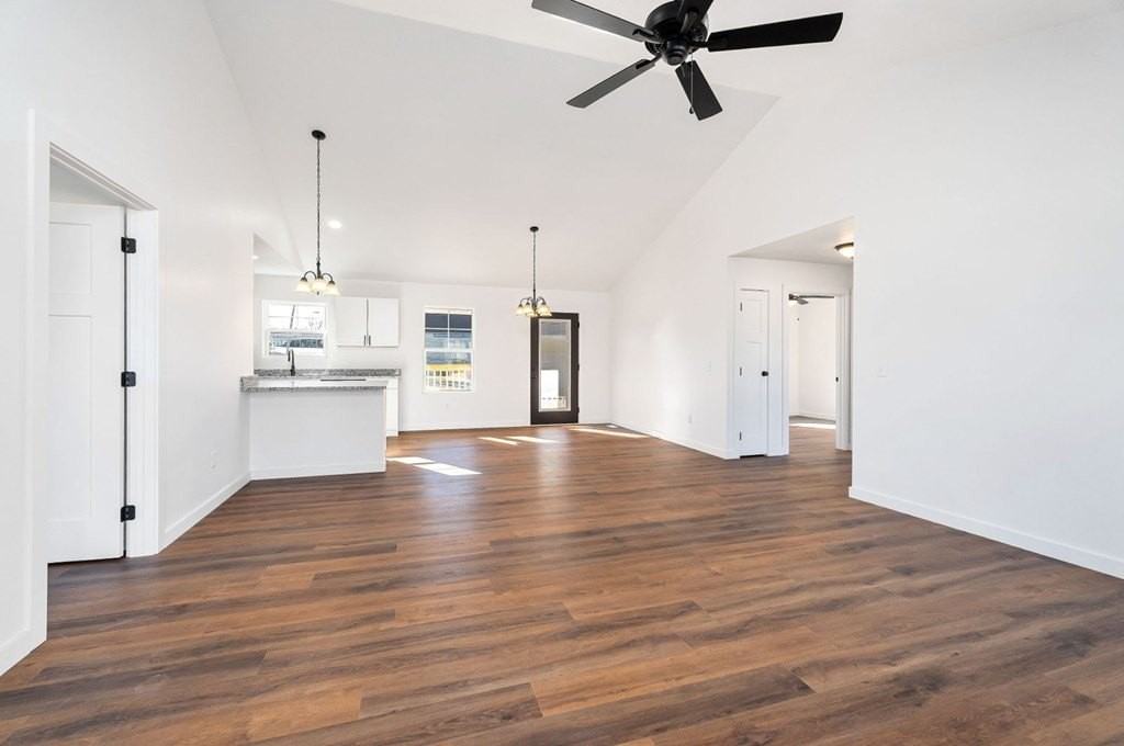 127 Sky View Meadow Dr - Photo 5 of 20