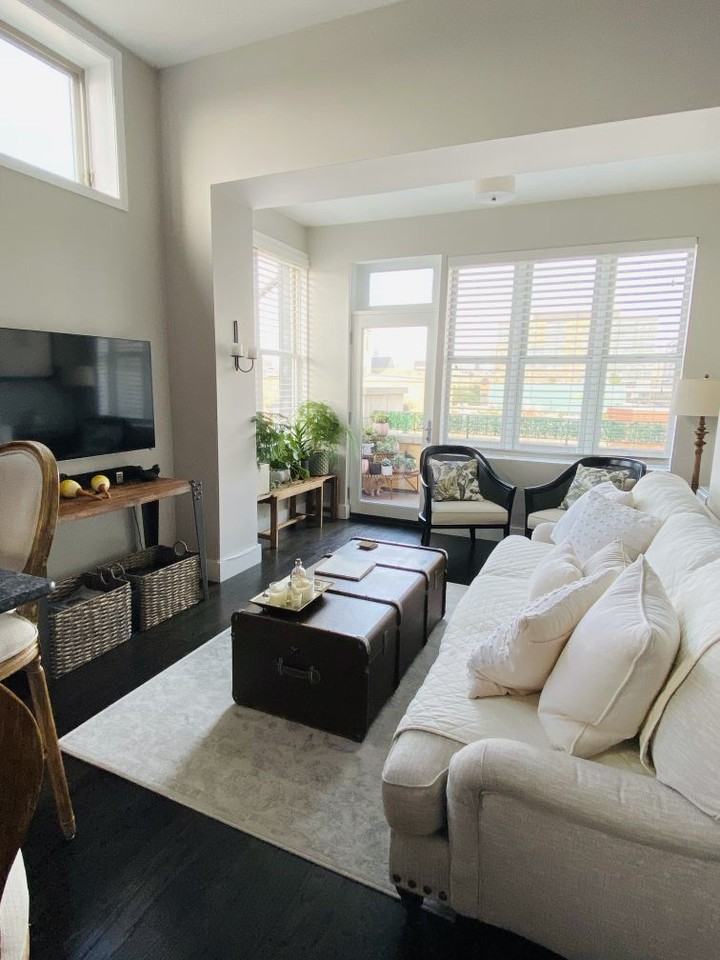 744 N May St - Photo 4 of 18