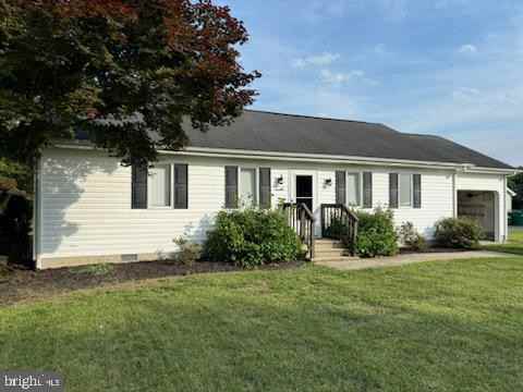 636 Hammond Dr - Photo 4 of 7