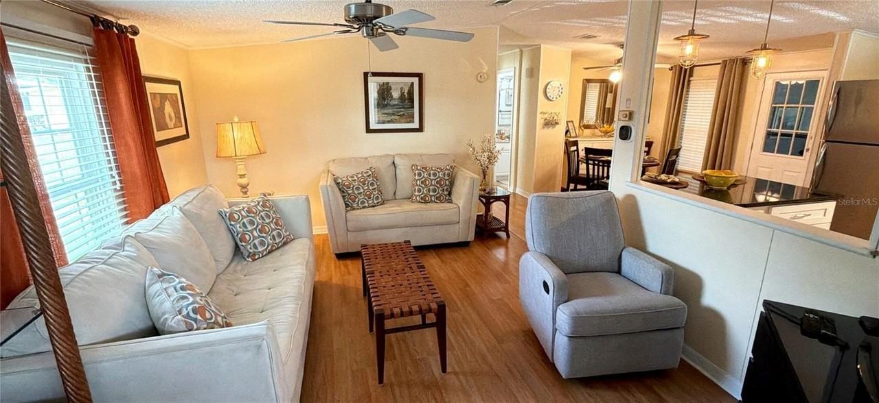 161 Greenview Dr - Photo 5 of 15