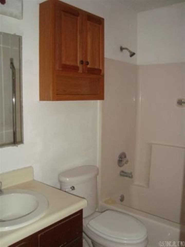 109 N Park A - Photo 7 of 10