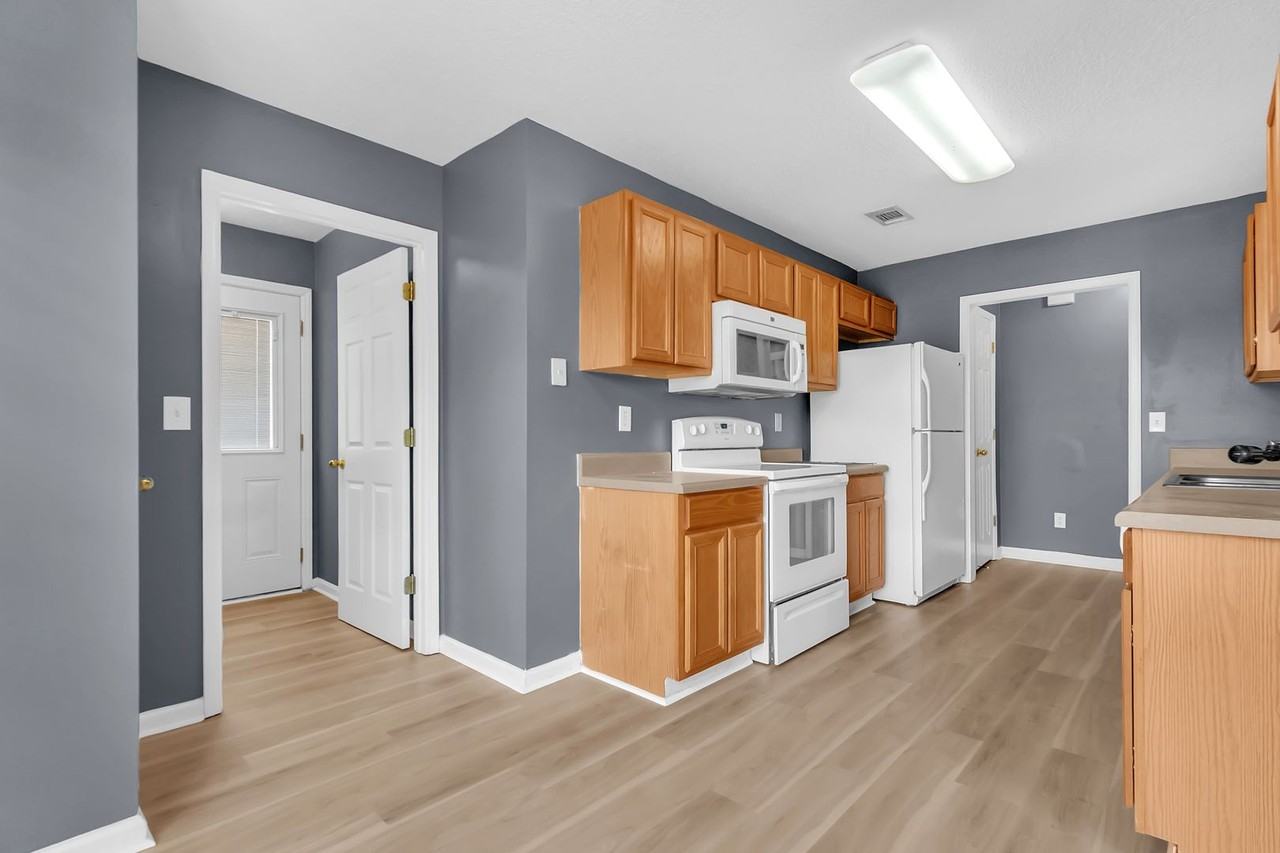 315 Cotton Lakes Blvd - Photo 3 of 25