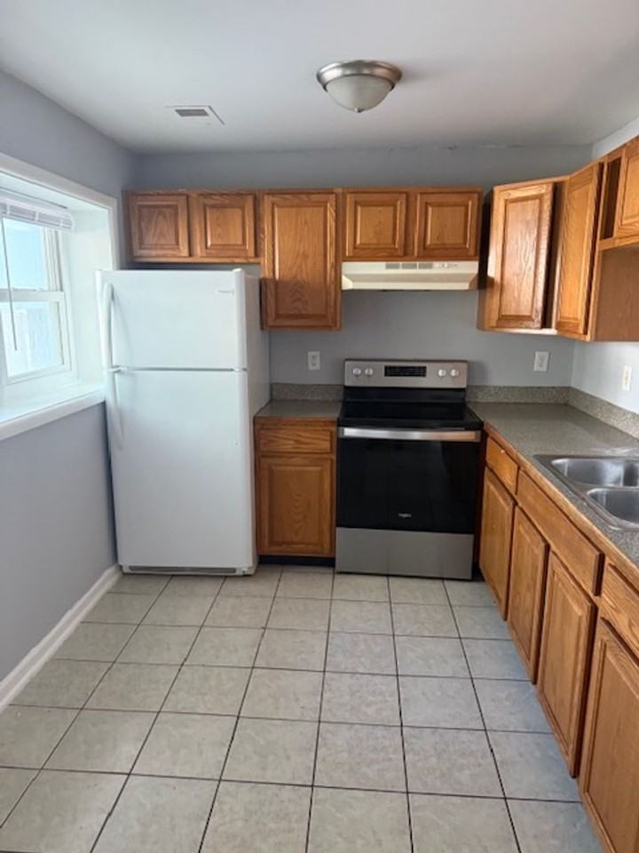 1851 E Ocean View Ave #1 - Photo 7 of 20