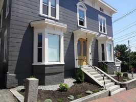 featured image of 21 State St