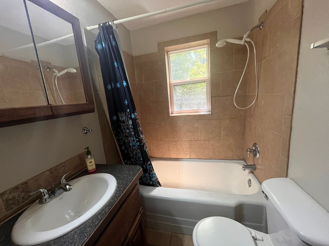 5241 N Arkansas Ave - Photo 5 of 7