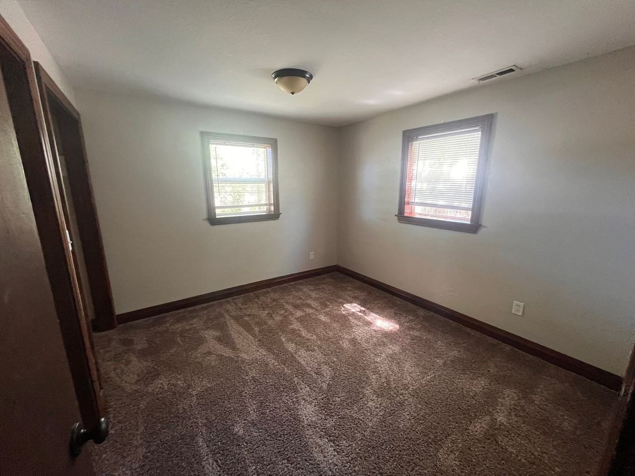 5241 N Arkansas Ave - Photo 6 of 7