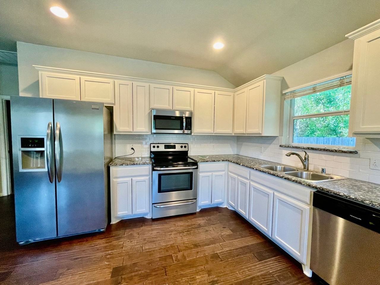 3115 N Hickory St - Photo 5 of 23