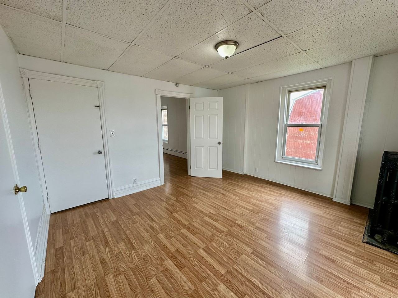 1014 S 6th St - Photo 6 of 13