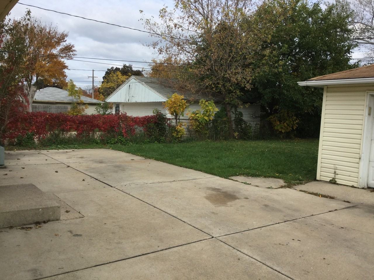 5760 N 81st St - Photo 2 of 14