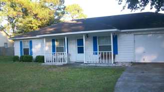 113 Lake Wellington Dr - Photo 1 of 1