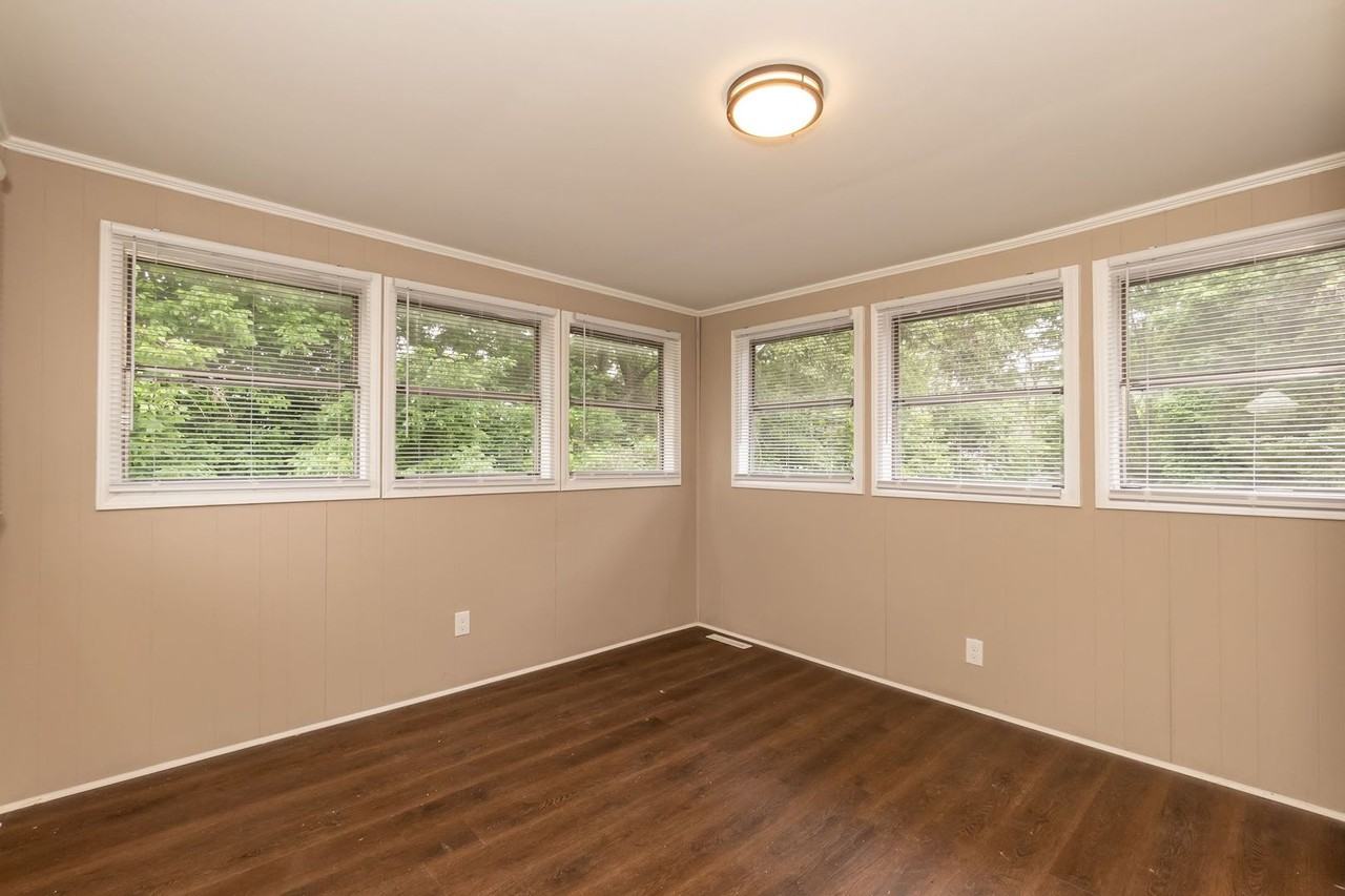 4042 S Church St - Photo 6 of 16