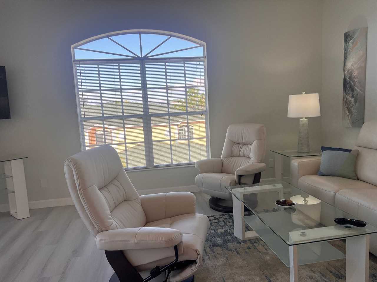 1316 Gondola Park Dr - Photo 2 of 37