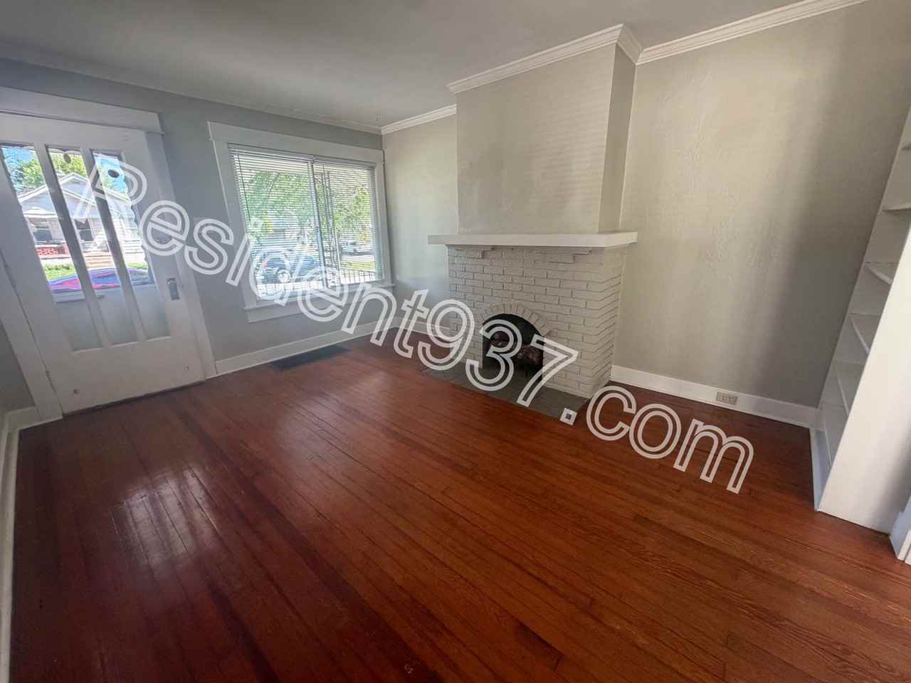 1770 Suman Ave - Photo 3 of 20