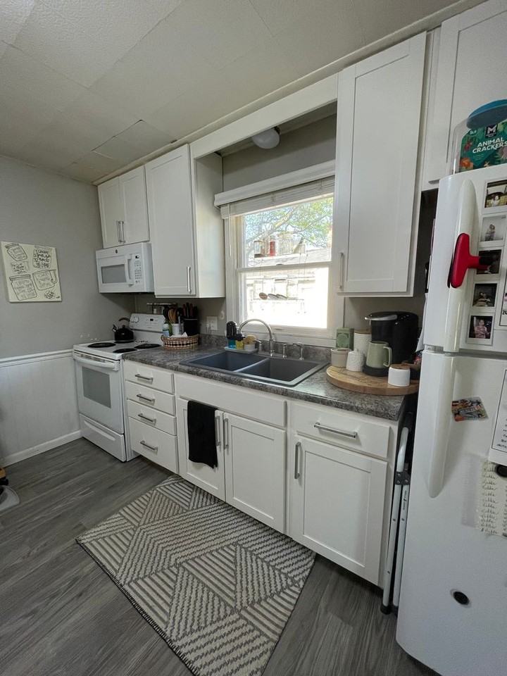 1415 Potomac Ave - Photo 4 of 15