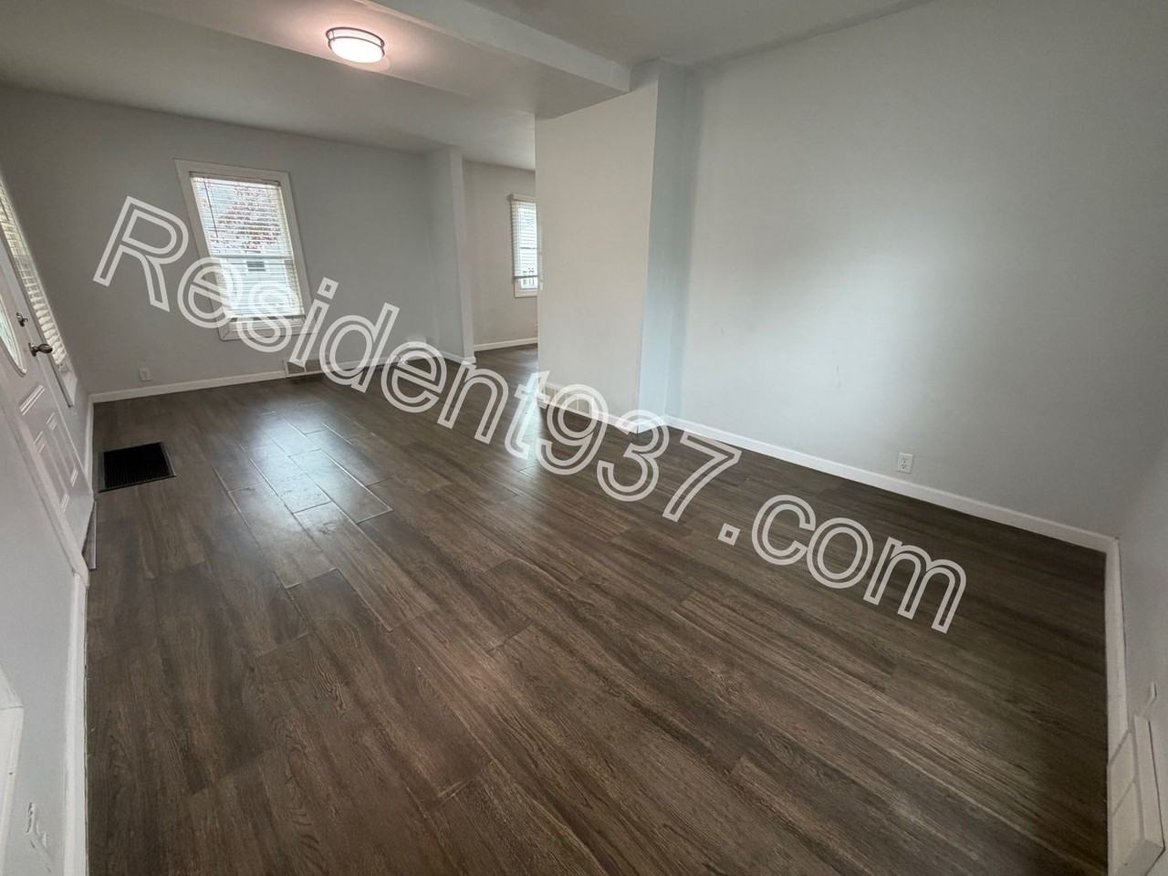 2231 S Smithville Rd - Photo 4 of 24