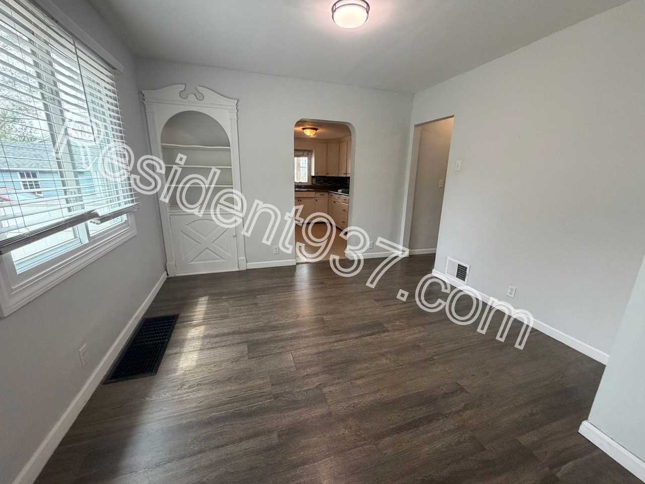 2231 S Smithville Rd - Photo 6 of 24