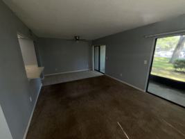 featured image of 7 Castania Ct