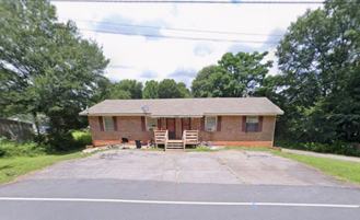 1529 Old Central Rd - Photo 1 of 1