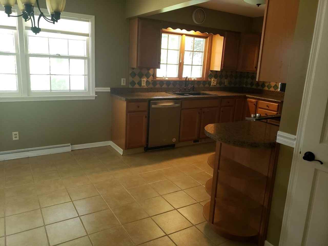 1634 N Bonny Bruce Dr - Photo 3 of 24