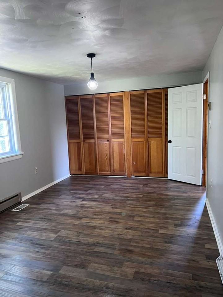 1024 3rd Ave - Photo 5 of 11