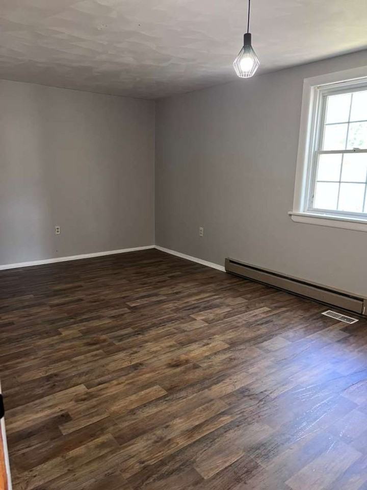 1024 3rd Ave - Photo 7 of 11