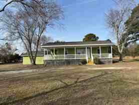 2213 Sloop Point Loop Rd - Photo 1 of 1